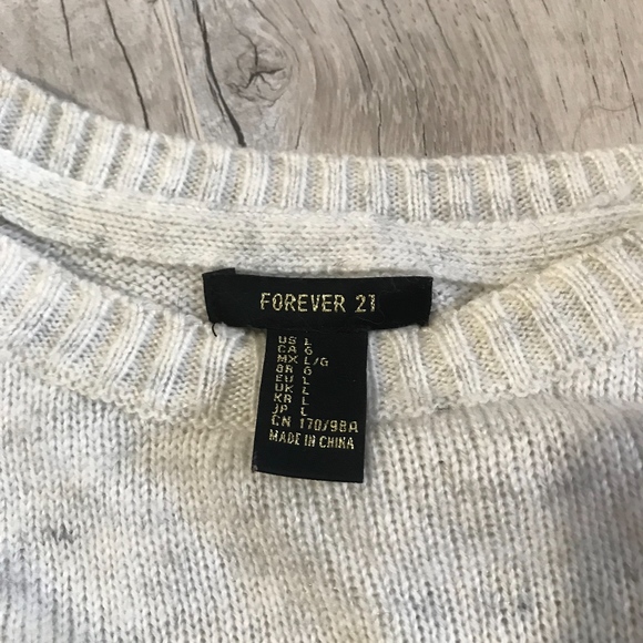 Forever 21 Penguin Sweater - Picture 2 of 2